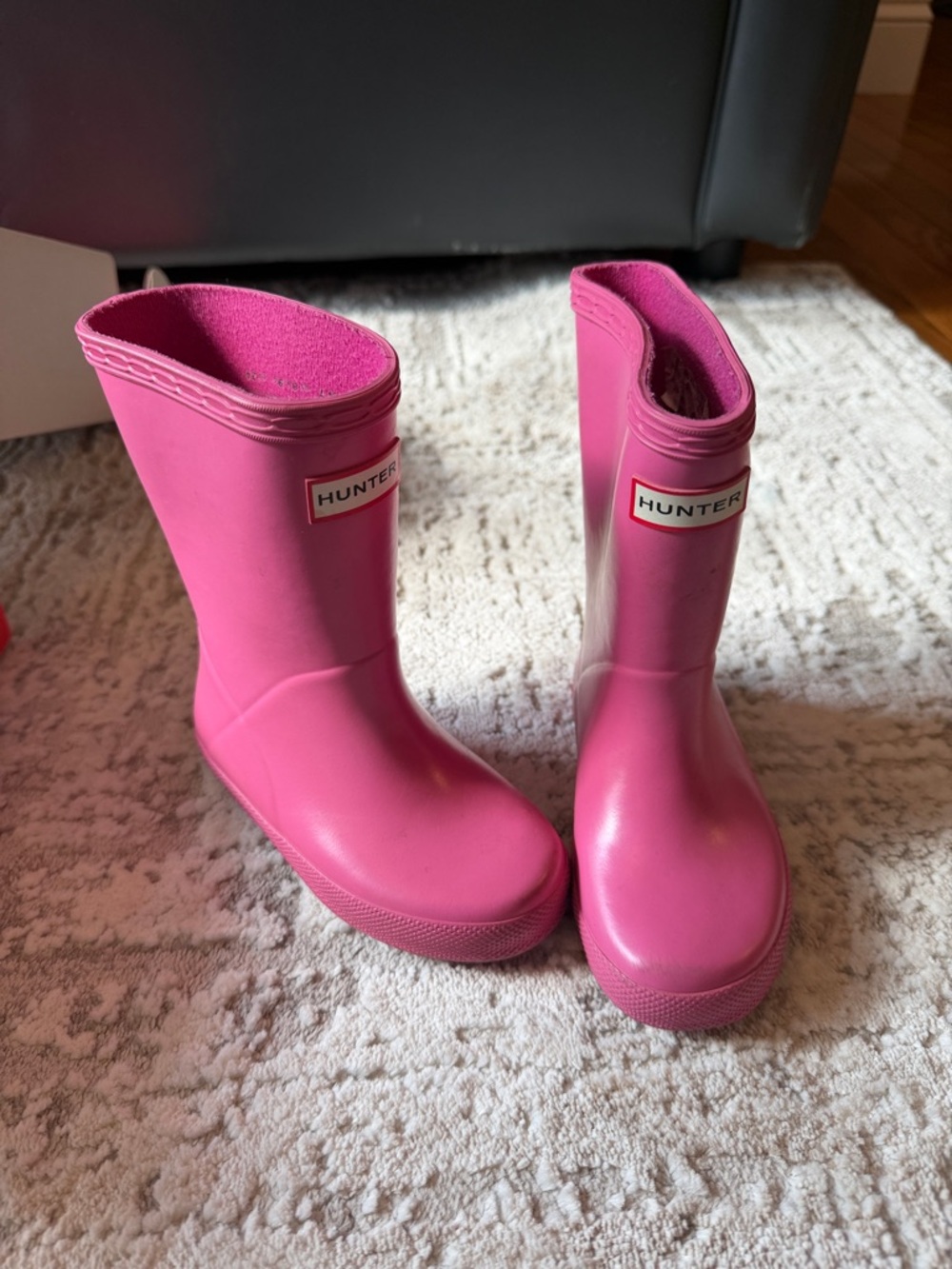 Hunter Kids First Classic Rain Boots-fuschia